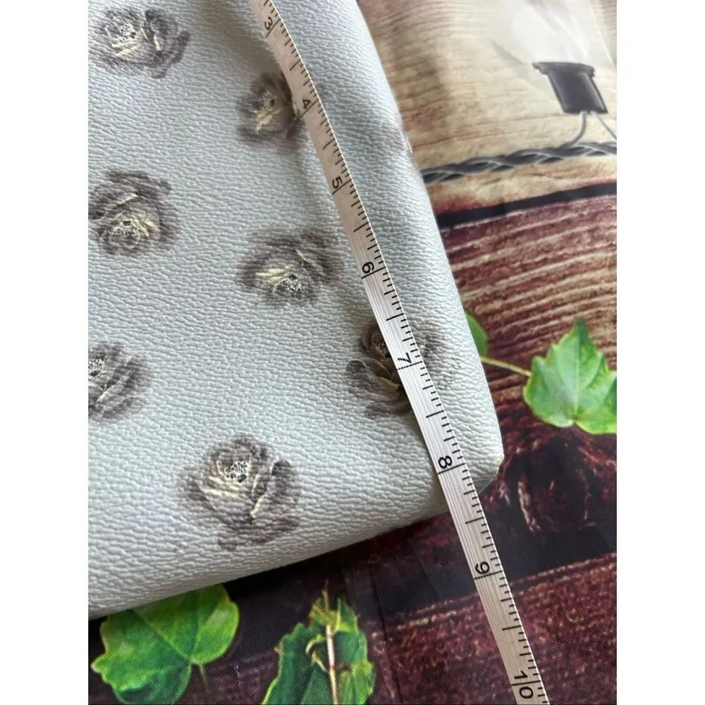 NWT Coach Crossbody Kitt Rose Print Blue - Picture 4 of 8